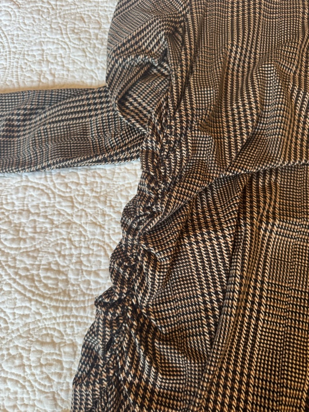 Veronica beard houndstooth Ruched Waist Long Sleeve Midi Dress. - Picture 7 of 11